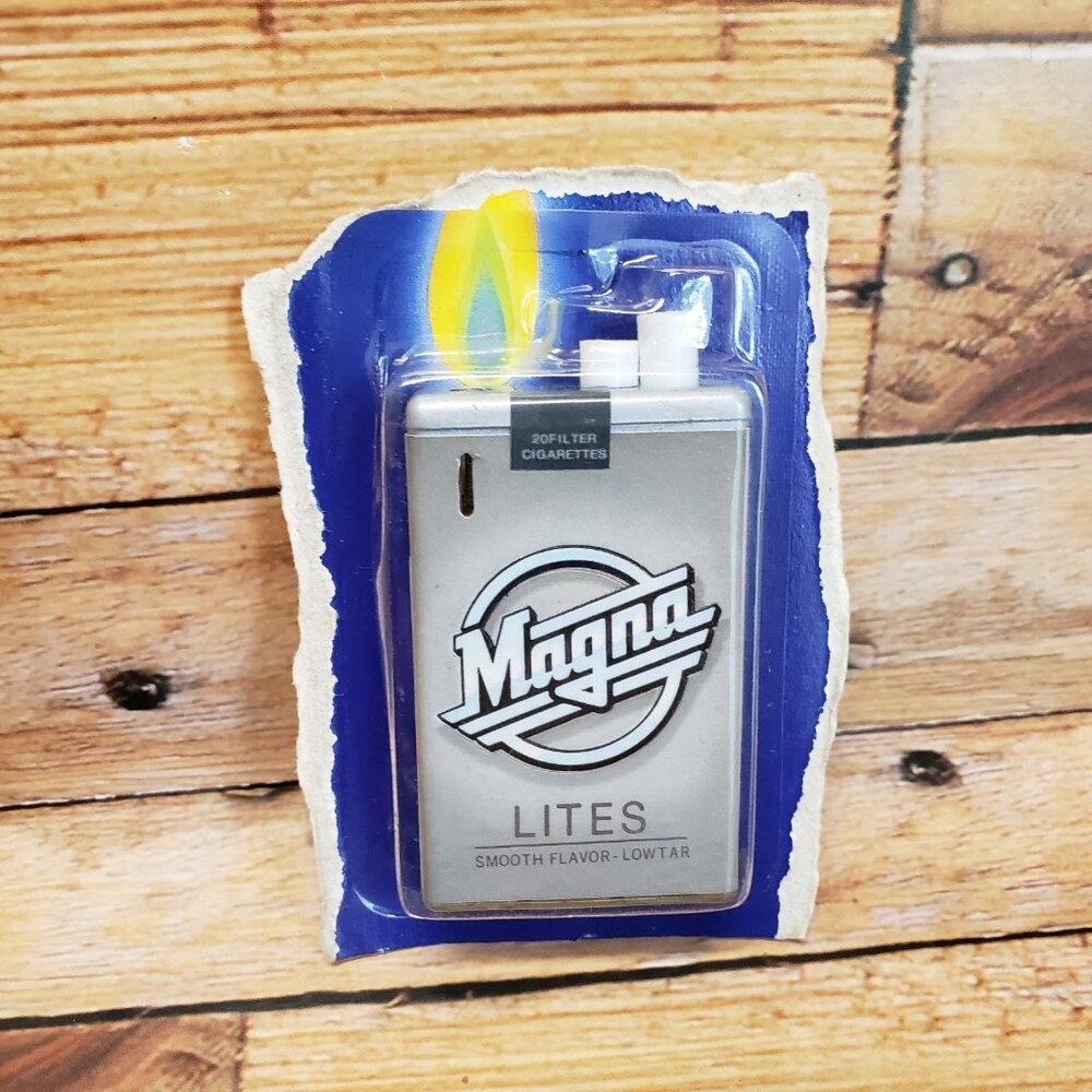 Rare Vintage 90’s Magna Lites Cigarettes Silver  Lighter NEW OLD STOCK SEALED